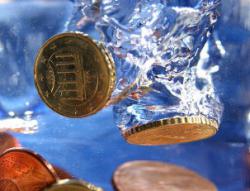 вода